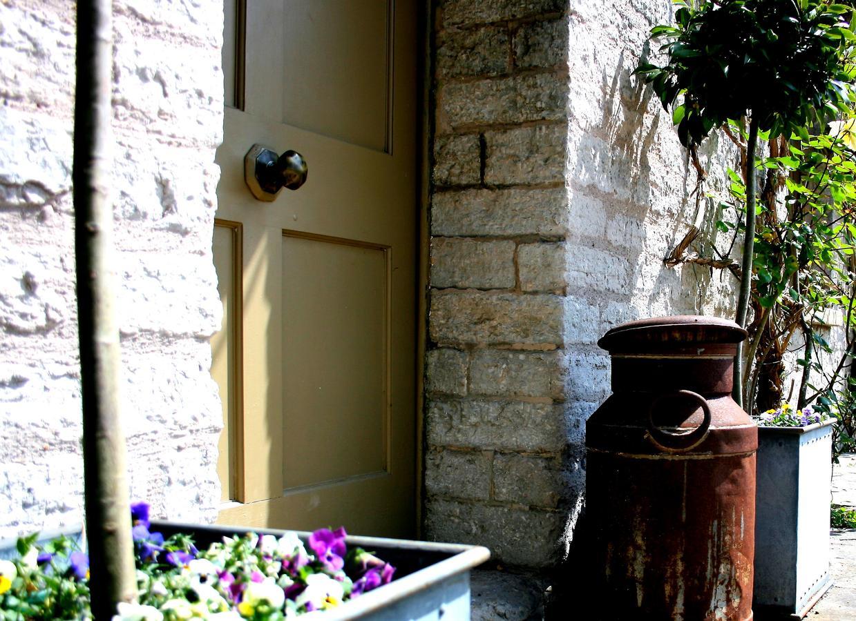 Huxham Farmhouse Bed & Breakfast East Pennard Exterior photo